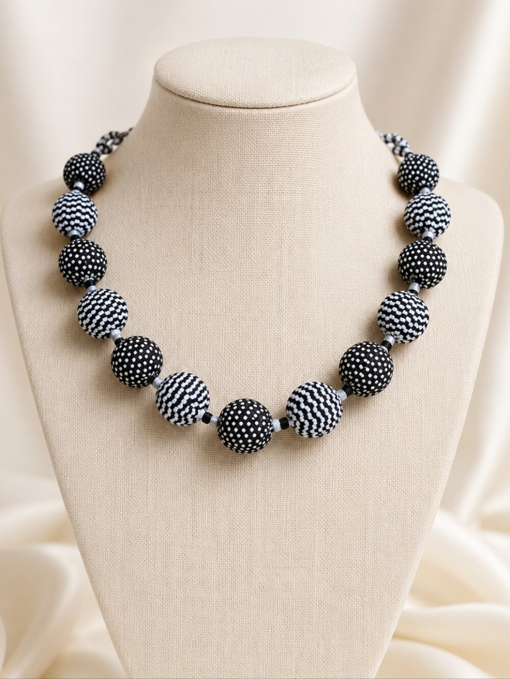 Handcrafted African Zulu Beaded Bobble Necklace